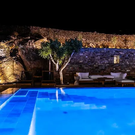 Cape Ftelia (Mykonos)